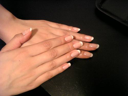 french_manicure-1.jpg
